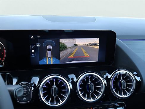 New 2026 Mercedes-Benz GLA 250 4MATIC image 24