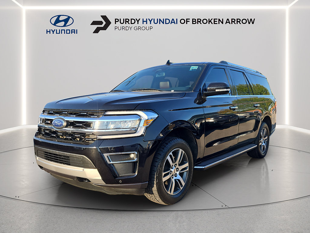 Used 2022 Ford Expedition Max Limited AWD/4WD image 2