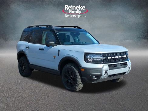 New 2026 Ford Bronco Sport Badlands w/ Sasquatch Badlands Package AWD/4WD image 3