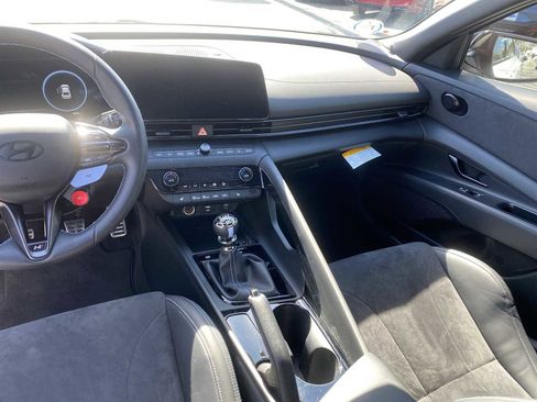 Certified 2025 Hyundai Elantra N image 10