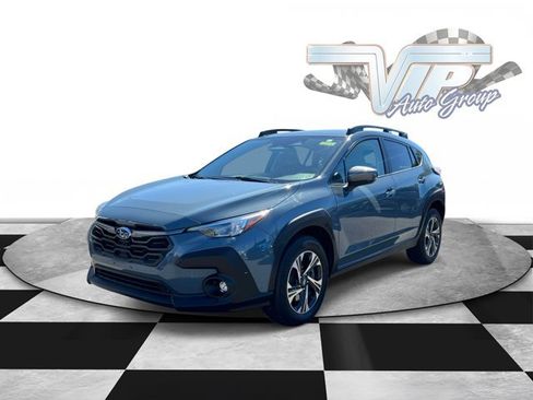 Used 2024 Subaru Crosstrek 2.0i Premium AWD/4WD image 2