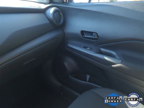 Certified 2025 Nissan Kicks Play S image 19