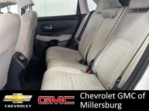 Used 2023 Honda HR-V LX image 23