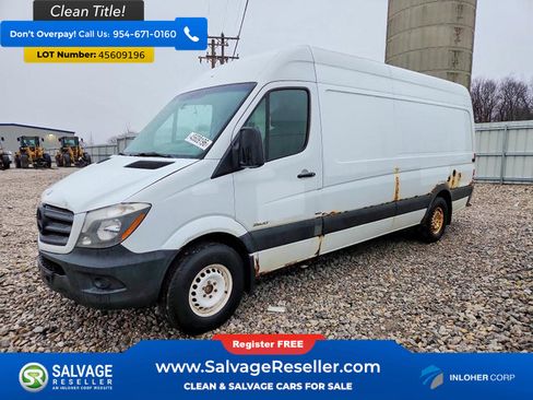 Used 2014 Mercedes-Benz Sprinter 2500 image 1