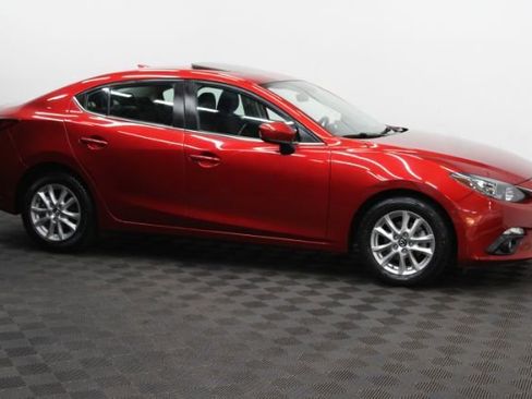 Used 2015 MAZDA MAZDA3 i Touring w/ Technology Package image 3
