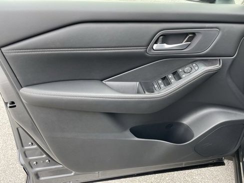 New 2026 Nissan Rogue SV image 12