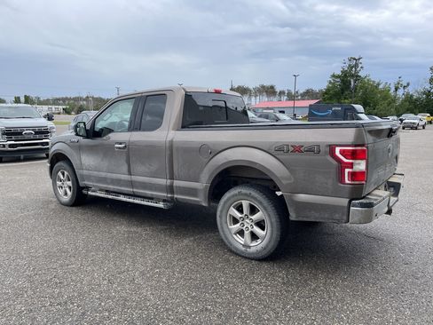 Used 2018 Ford F150 XLT w/ Equipment Group 302A Luxury AWD/4WD image 6