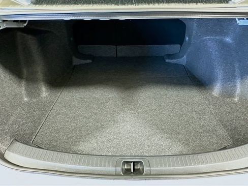 Certified 2025 Toyota Corolla LE image 25