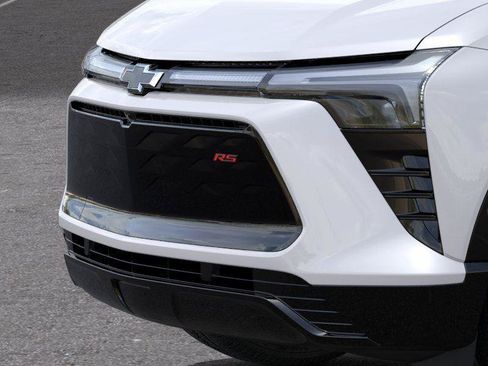 New 2025 Chevrolet Blazer EV RS AWD/4WD image 13