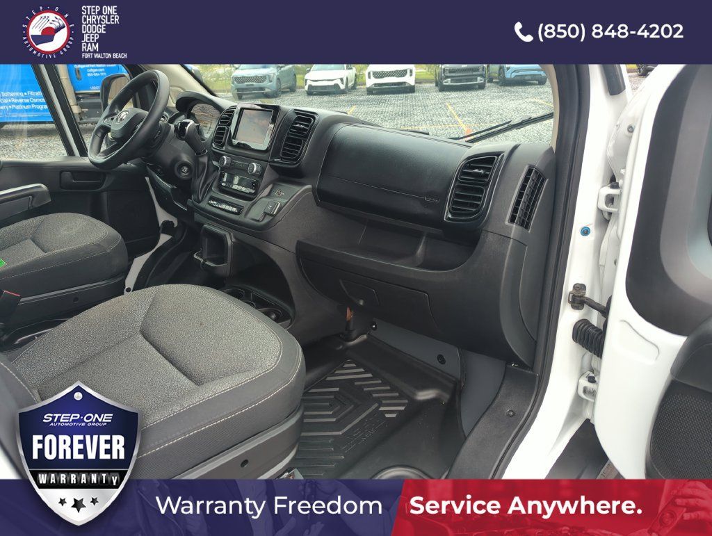 Used 2025 RAM ProMaster 2500 w/ Convenience Group FWD image 26