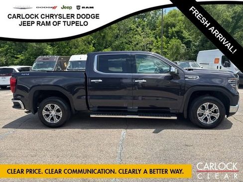 Used 2025 GMC Sierra 1500 SLT AWD/4WD image 5