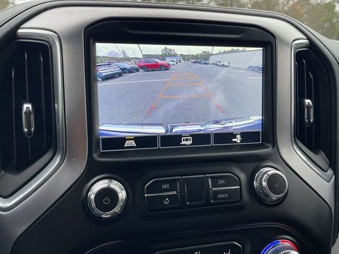 Used 2021 GMC Sierra 1500 SLT w/ SLT Premium Plus Package image 11