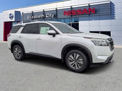 New 2025 Nissan Pathfinder SL