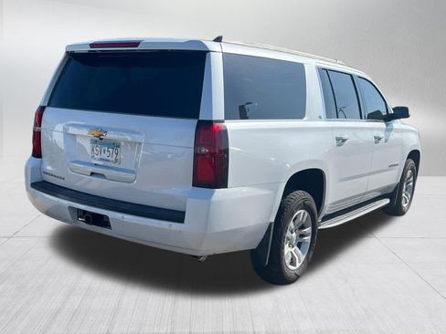 Used 2018 Chevrolet Suburban LT w/ Max Trailering Package AWD/4WD image 5