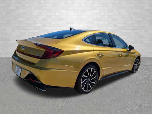 Used 2020 Hyundai Sonata SEL Plus w/ Cargo Package image 2