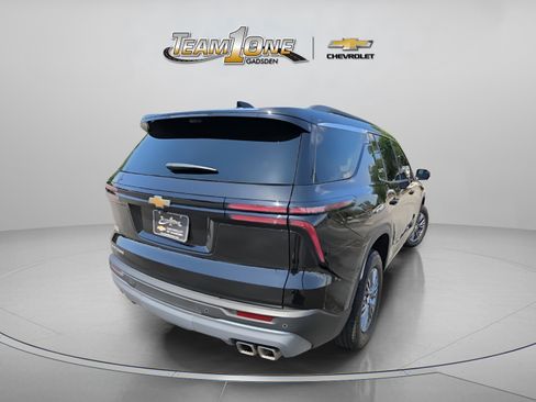 Used 2026 Chevrolet Traverse LT w/ Driver Confidence Package FWD image 8