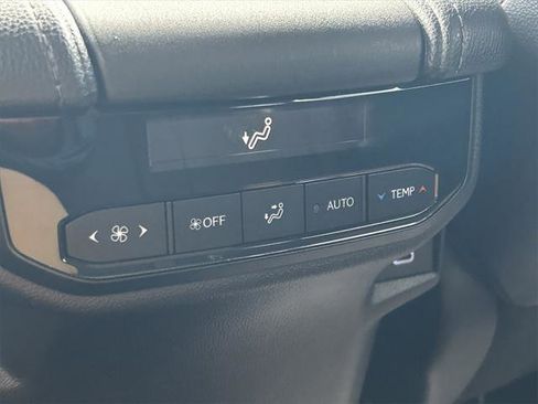 Certified 2025 Toyota Grand Highlander FWD image 23