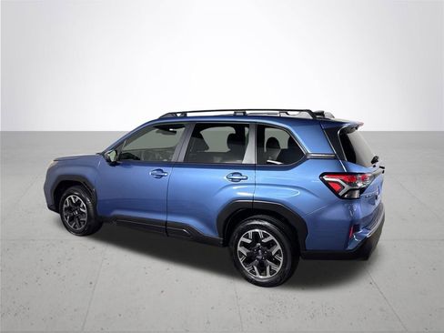 Certified 2025 Subaru Forester Premium w/ Convenience Package #1 image 9