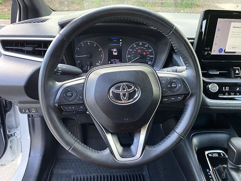 Certified 2025 Toyota Corolla SE FWD image 16