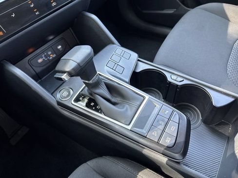 New 2026 Kia Sportage LX FWD image 29