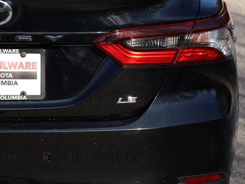 Used 2023 Toyota Camry LE image 18