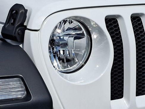 Used 2021 Jeep Wrangler Unlimited Sport image 9