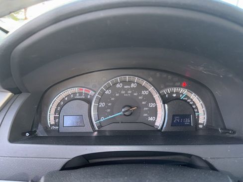 Used 2012 Toyota Camry SE image 19