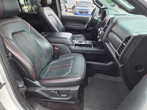 Used 2021 Ford Expedition Limited RWD image 17