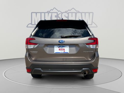 Used 2024 Subaru Forester Limited AWD/4WD image 4