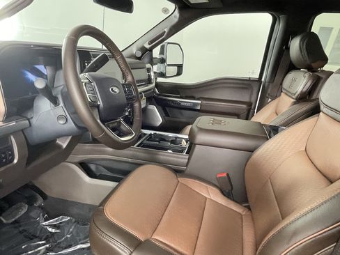 New 2026 Ford F250 King Ranch w/ Tremor Off-Road Package AWD/4WD image 9