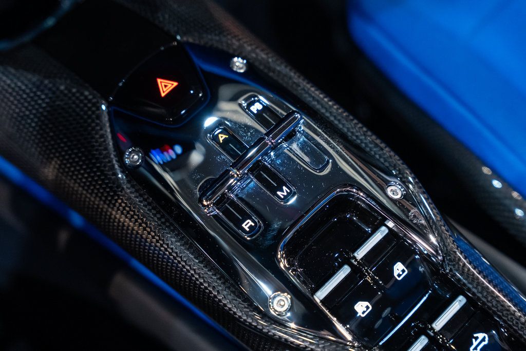 Used 2025 Ferrari 296 GTS RWD image 42