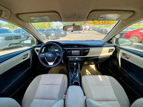 Used 2014 Toyota Corolla LE FWD image 14