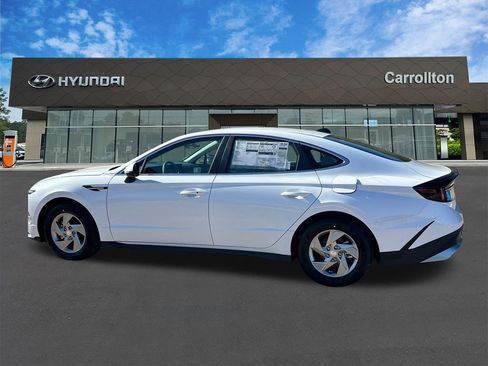 New 2025 Hyundai Sonata SE image 8