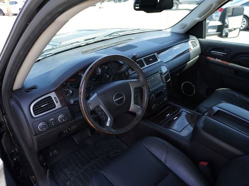 Used 2014 GMC Sierra 3500 Denali w/ Snow Plow Prep Package AWD/4WD image 24