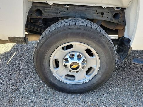 Used 2019 Chevrolet Silverado 2500 W/T w/ WT Convenience Package RWD image 14