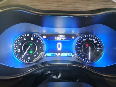 Used 2016 Chrysler 200 C w/ Premium Group FWD image 11