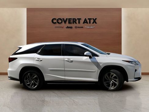 Used 2018 Lexus RX 350L Luxury w/ Accessory Package AWD/4WD image 6