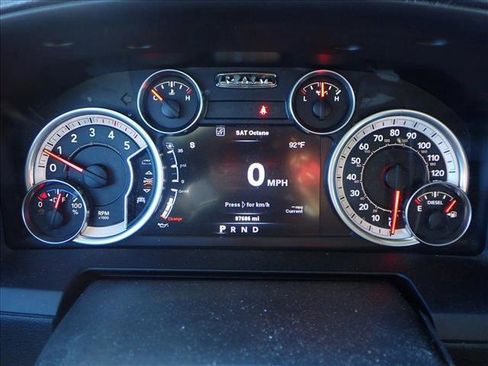 Used 2014 RAM 2500 Laramie w/ Convenience Group image 21