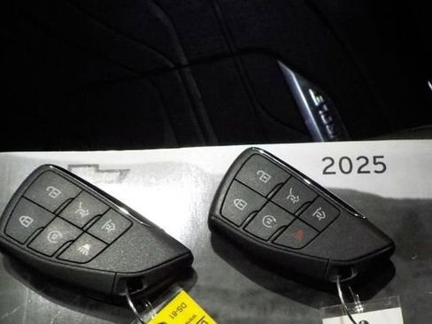 Used 2025 Chevrolet Tahoe RST w/ Comfort Package image 14