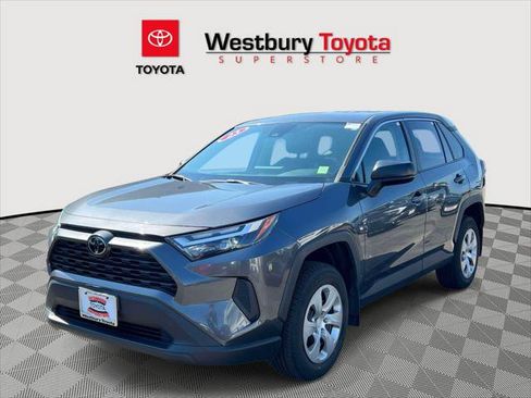 Certified 2023 Toyota RAV4 LE AWD/4WD image 5