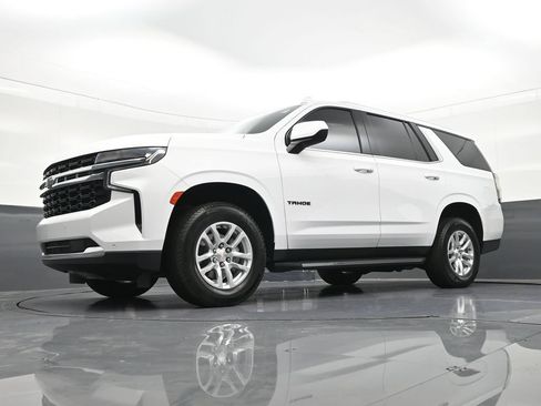 Used 2024 Chevrolet Tahoe LS RWD image 17