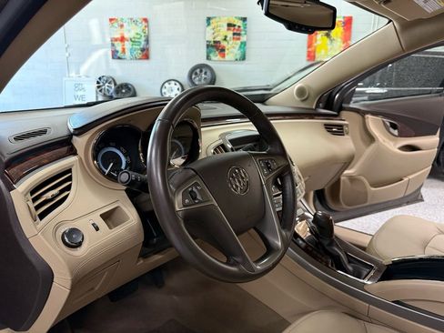 Used 2011 Buick LaCrosse CXL image 10