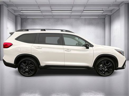 Used 2023 Subaru Ascent Onyx Edition Limited image 2