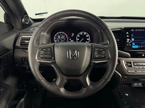 Used 2025 Honda Ridgeline TrailSport image 22