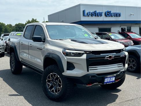 Certified 2026 Chevrolet Colorado ZR2 w/ Technology Package AWD/4WD image 30