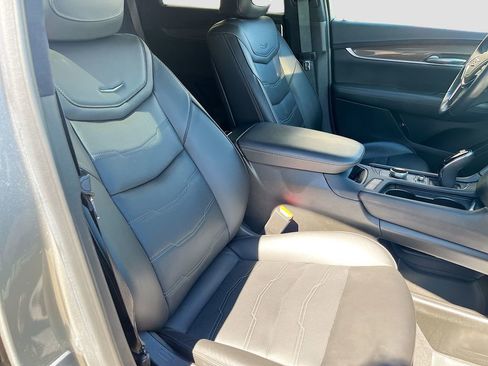 Used 2024 Cadillac XT5 Premium Luxury w/ Platinum Package AWD/4WD image 30