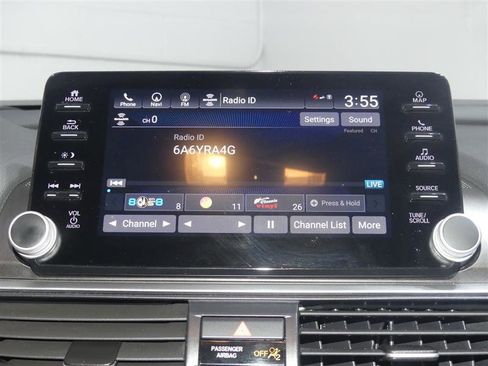 Used 2020 Honda Accord Touring image 38