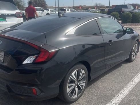 Used 2018 Honda Civic EX-T image 6