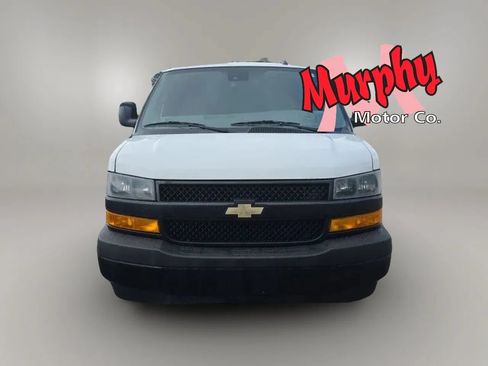Used 2019 Chevrolet Express 3500 Extended w/ Driver Convenience Package RWD image 3