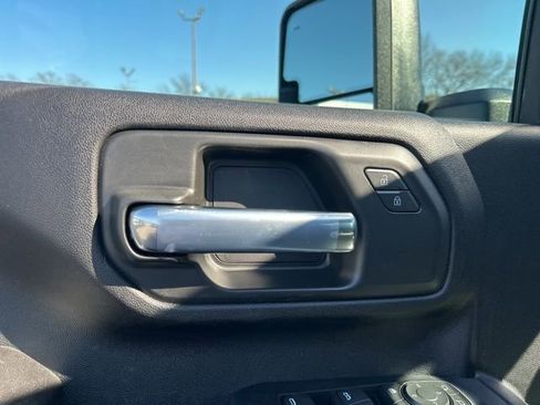 New 2026 Chevrolet Silverado 2500 Custom w/ Custom Value Package image 12